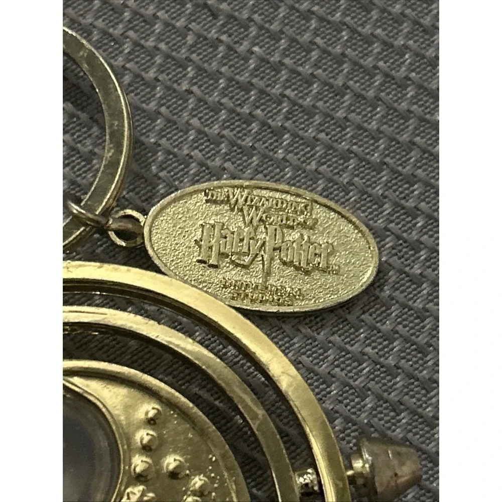 Harry Potter Gryffindor Time Turner Universal Orlando Studios Key Chain/ Lanyard